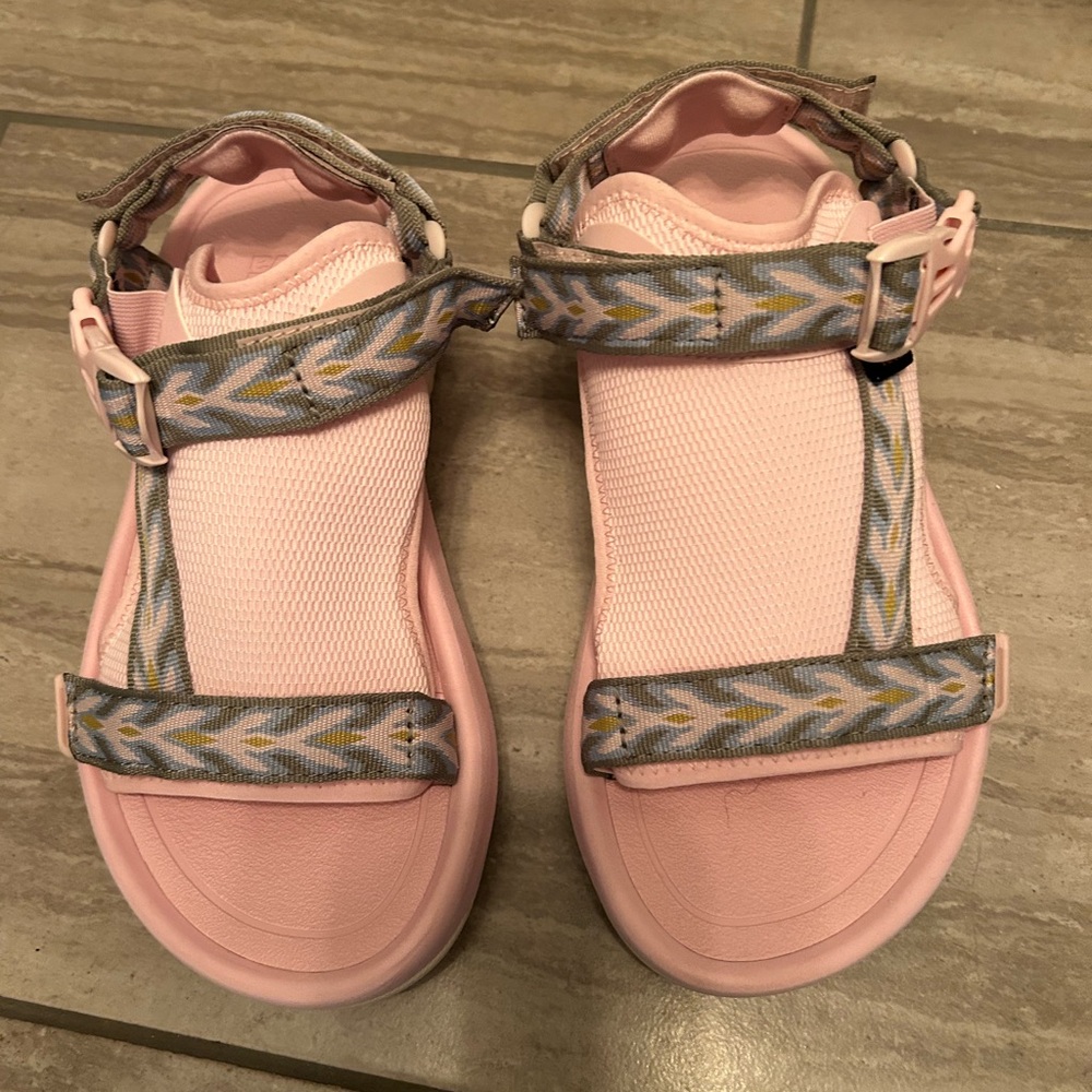 Teva Light Pink Strappy Comfort Sandals with Patterned Webbing